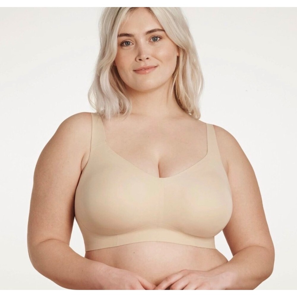 Wireless Full-Coverage Comfort Bra in Nude